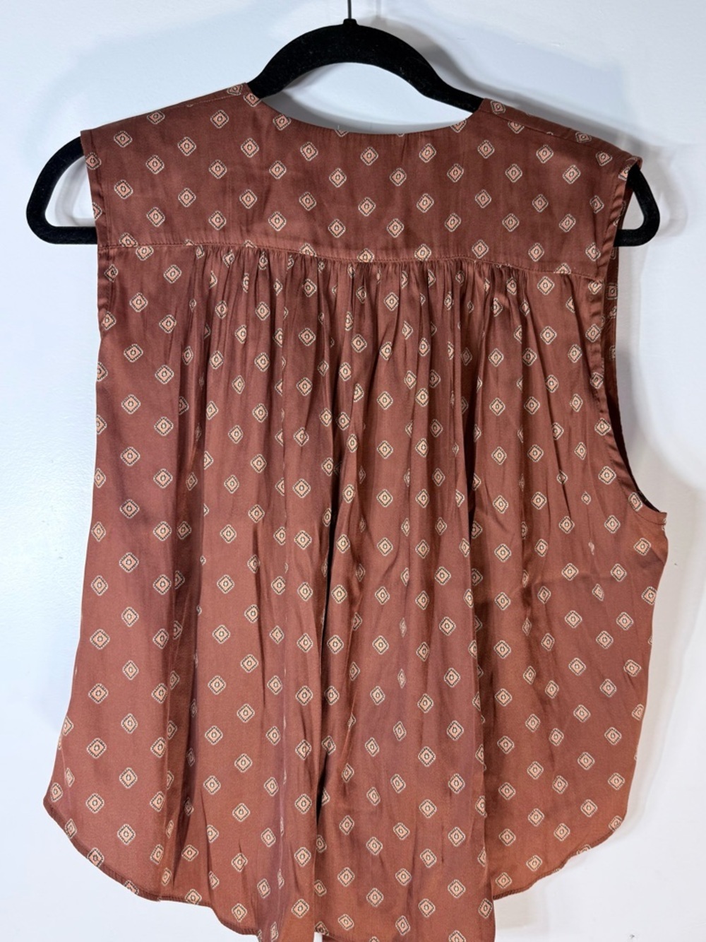 Free People Boho Tie Front Blouse Brown Print Sleeveless Top XS - Picture 3 of 7